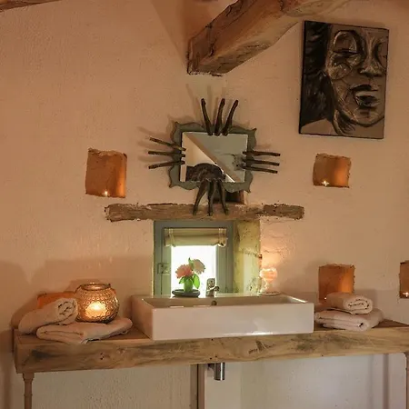 Σπίτι διακοπών Romantic Dovecot Near Germain De Belves *