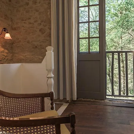 Σπίτι διακοπών Romantic Dovecot Near Germain De Belves *